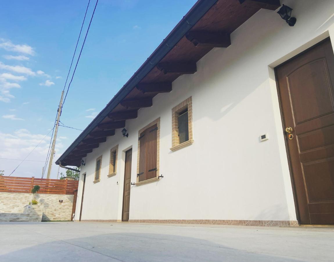 Bed & Breakfast Memory Bed and Breakfast Canzano Esterno foto